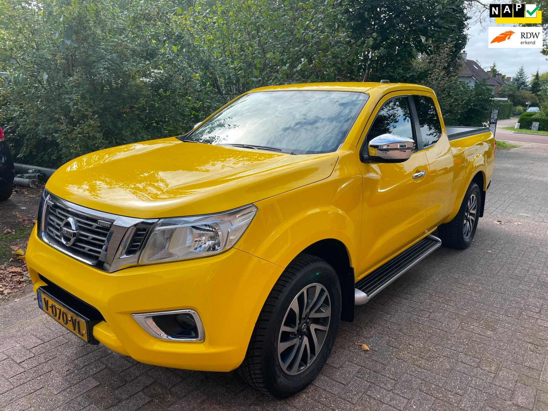 Nissan Navara 2.3 dCi N-Connecta King Cab 123.000 km, Auto's, Dealer onderhouden, Gebruikt, 4 cilinders, 163 pk