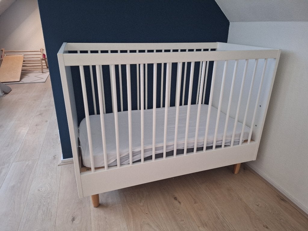 Ledikant petit amelie, Ophalen, Zo goed als nieuw, Ledikant
