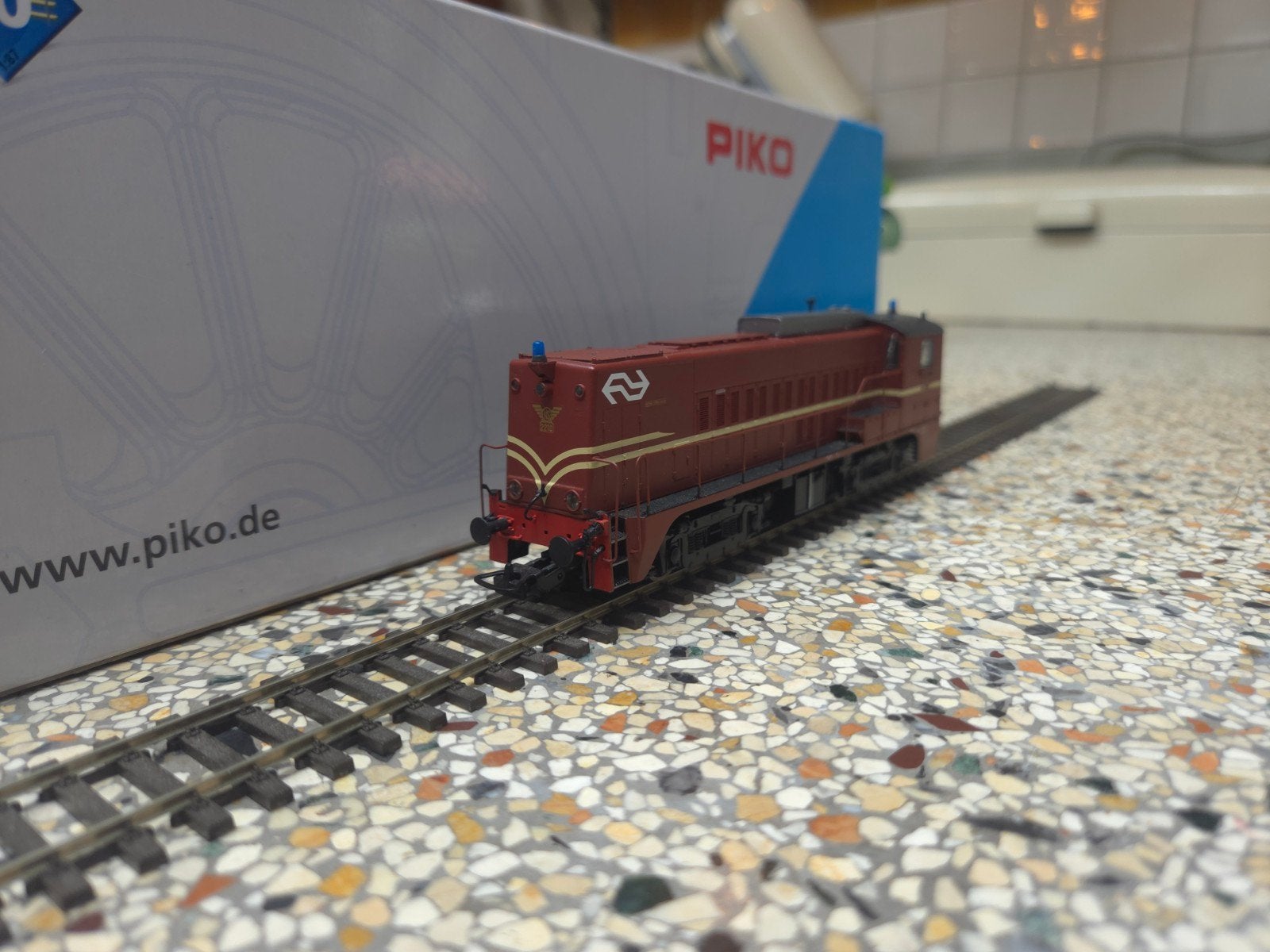 Piko 2210 (ac digitaal), Gebruikt, Gelijkstroom, Locomotief, Piko
