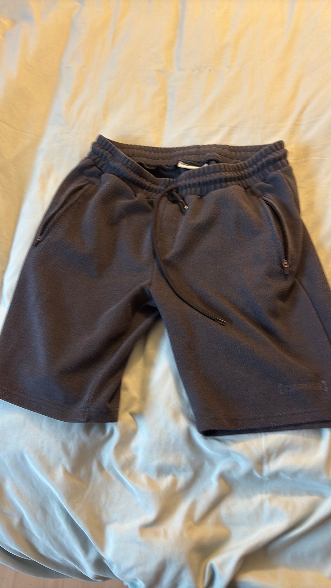 Korte broek orange, Ophalen of Verzenden, Zo goed als nieuw, Oranje