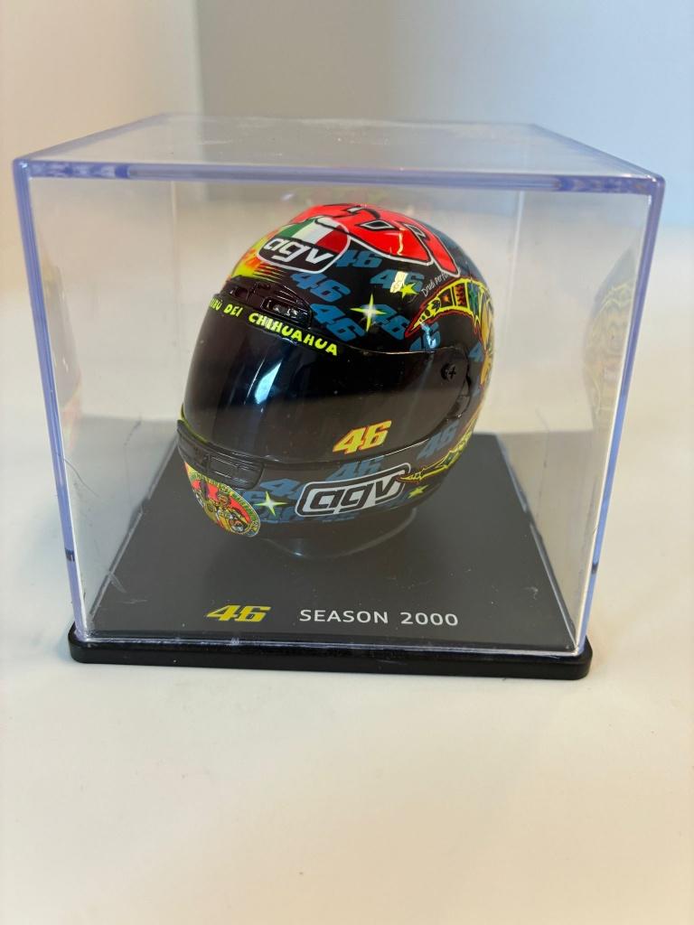 69743: Helm - MotoGP - Valentino Rossi - Season 2000 - 1:5, Overige typen, Zo goed als nieuw, Bachsatztstr. 54 D 72131 Ofterdingen, Germany