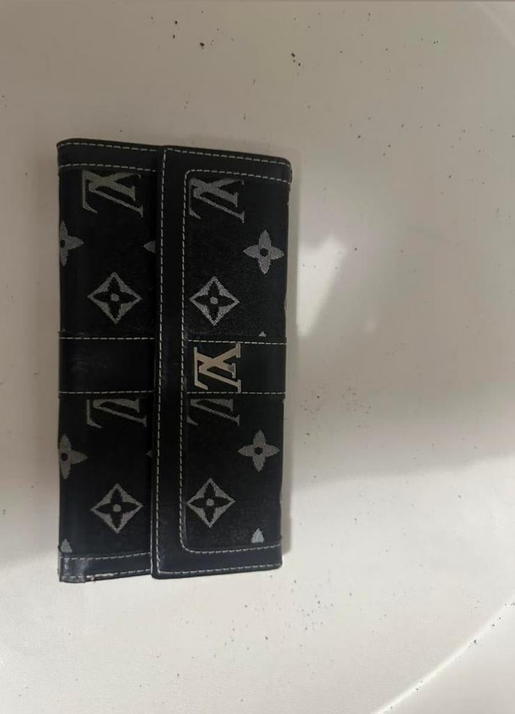 Zwarte portemonnee, Sieraden, Tassen en Uiterlijk, Portemonnees, Ophalen of Verzenden, Nieuw, Zwart
