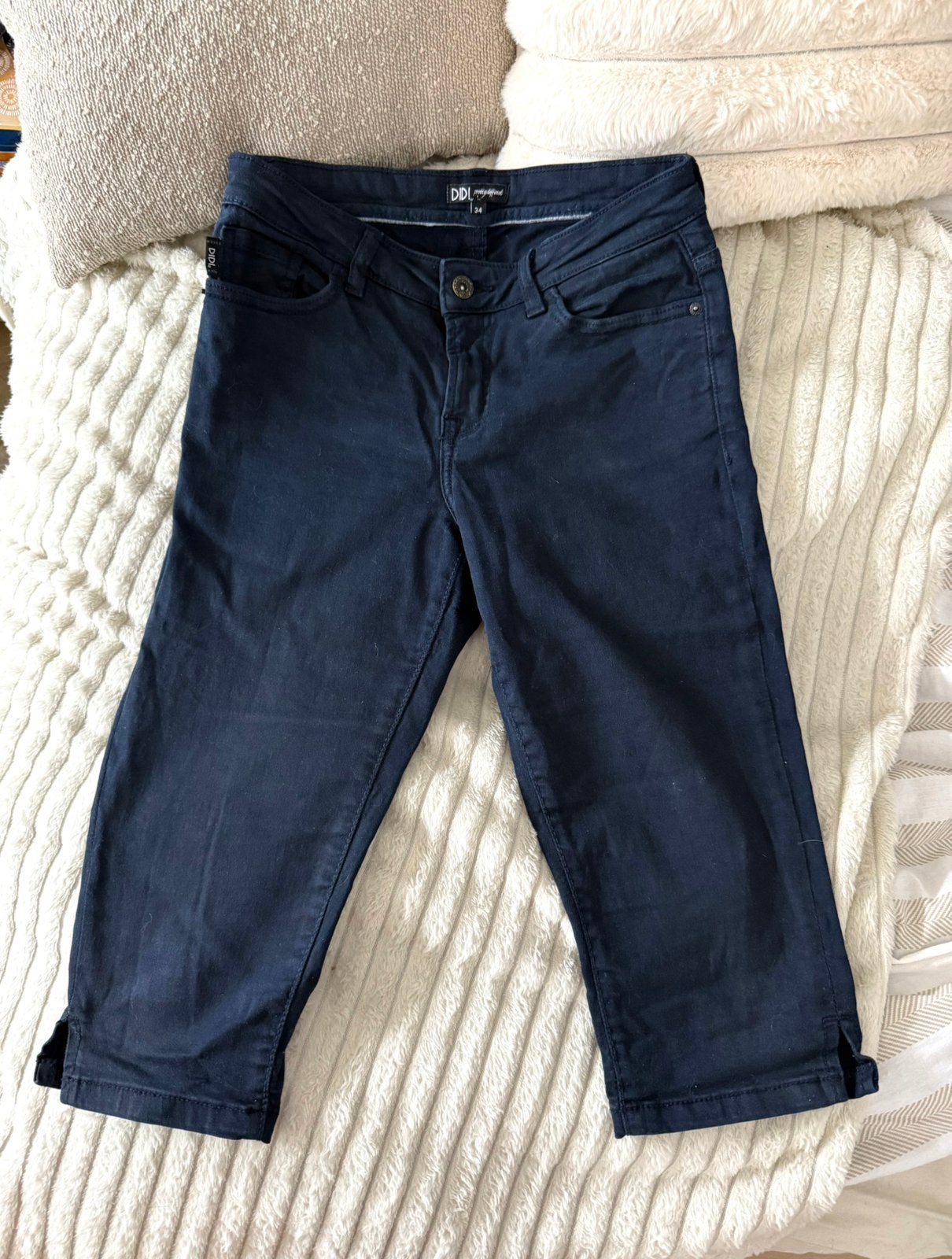 Donkerblauwe driekwart broek skinny - Didi, Kleding | Dames, Ophalen of Verzenden, Zo goed als nieuw, Blauw, W27 (confectie 34) of kleiner