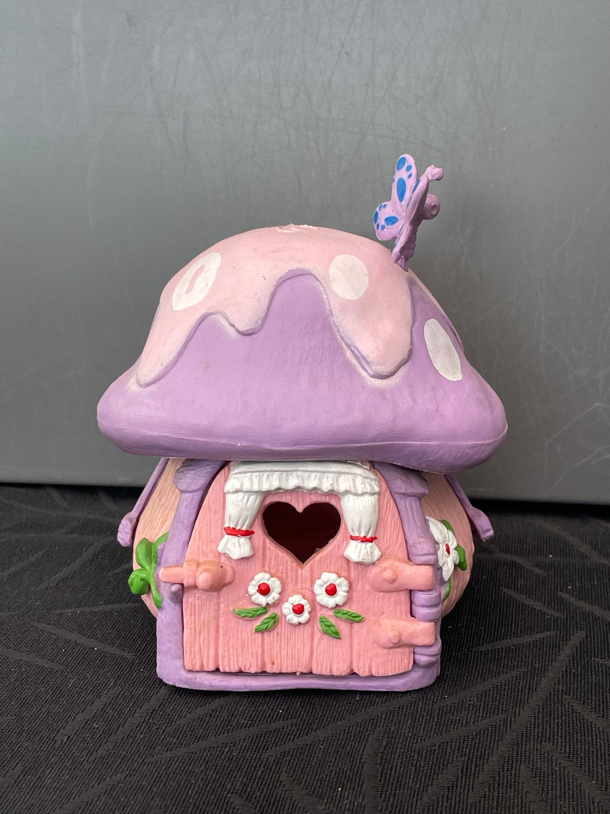 Smurfenhuisje met vlinder - Roze/Paars, Verzamelen, Ophalen of Verzenden, Gebruikt, Overige Smurfen, Huisje of Attribuut