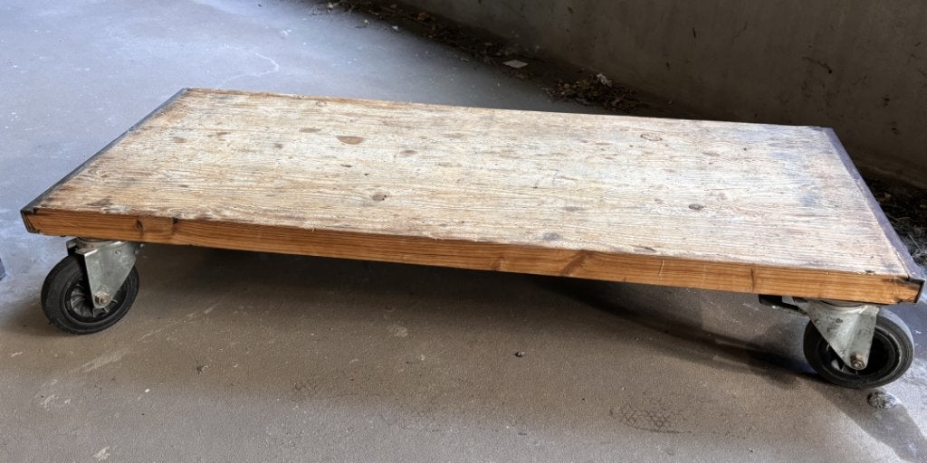 Stoere salontafel van steenschot hout, Gebruikt, 100 tot 150 cm, Rustiek, Grof, Steenschot, Ongepolijst, Ruw, Stoer, Industrieel