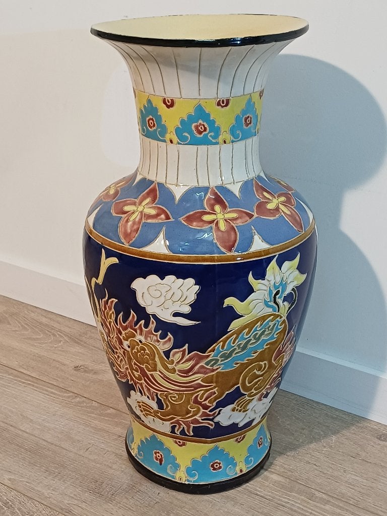 Grote Chinese vaas met drakenmotief - 51 cm hoog, Antiek en Kunst, Ophalen of Verzenden