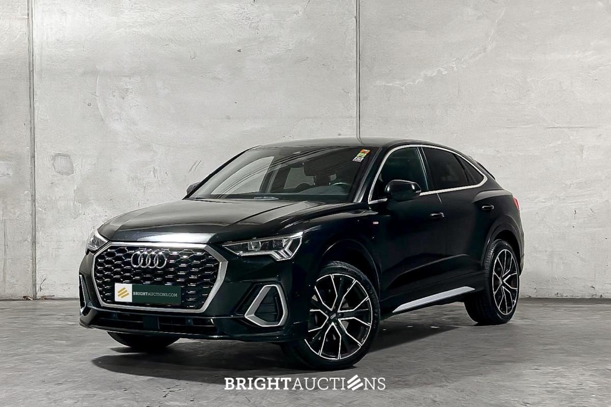 Audi Q3 Sportback 45 TFSI e S Edition (bj 2022, automaat), Auto's, Automaat, Gebruikt, Overige brandstoffen, Zwart