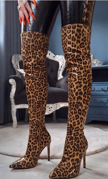 Luipaard laklaarzen maat 46!, Kleding | Dames, Hoge laarzen, Bruin, Verzenden, Nieuw