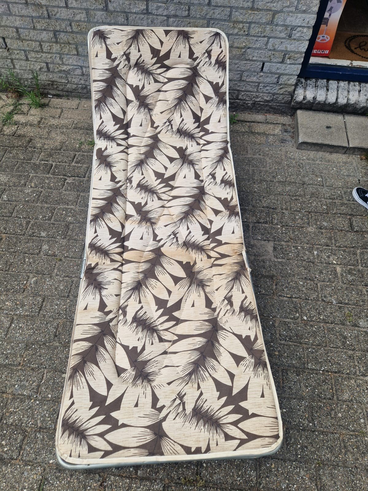 Vintage ligbed/stretcher - Inklapbaar en verstelbaar, Ophalen of Verzenden, The Rebels, Therebels1973@gmail.com, Damlaan 73a