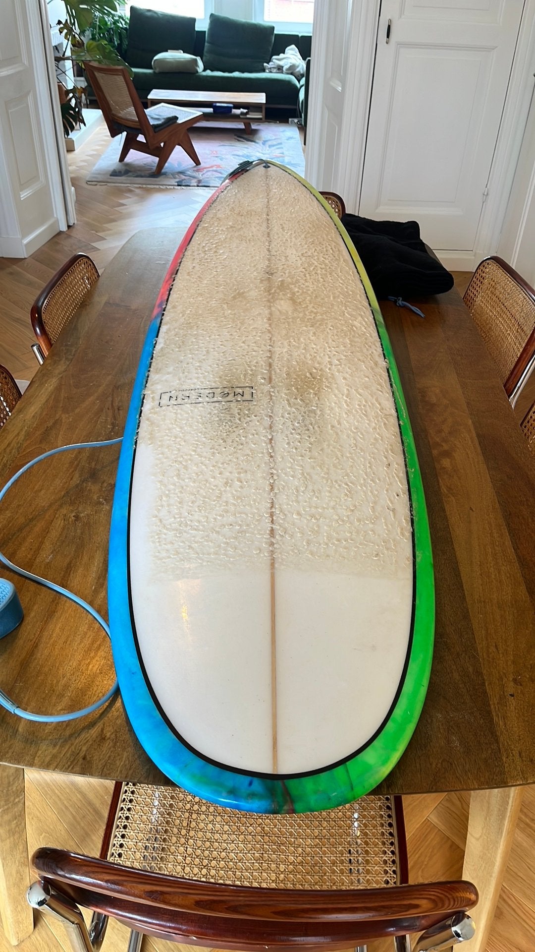 Surfboard Modern Love Child 6,8, 45L, leash, extra vinnen, Ophalen, Zo goed als nieuw, Overige typen, Met koord