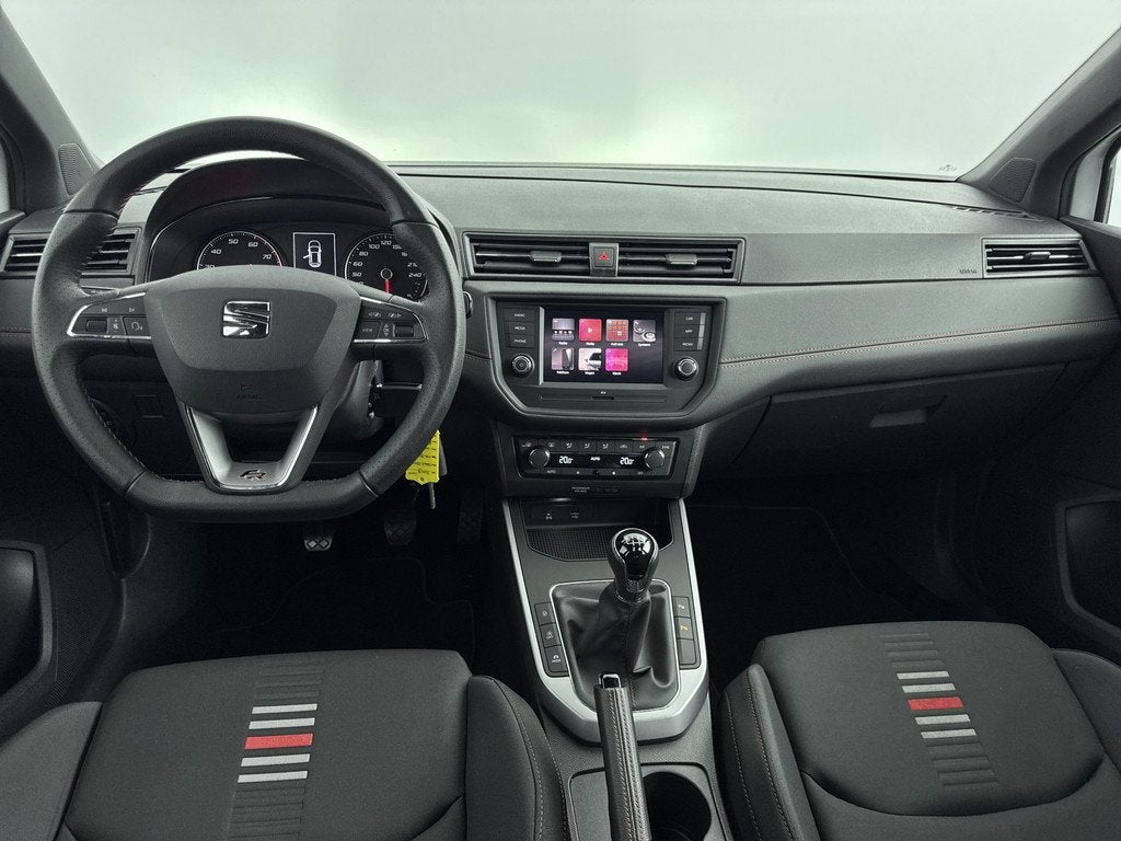 SEAT Arona 1.0 TSI FR // 360 CAMERA // ADAPT. CRUISE // L.M., Voorwielaandrijving, Stof, Gebruikt, 116 pk