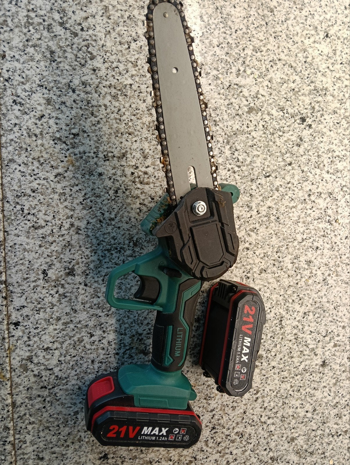 Mini kettingzaag 21V MAX (defect), Doe-het-zelf en Verbouw, Minder dan 30 mm, Gebruikt, Kettingzaag, Ophalen of Verzenden