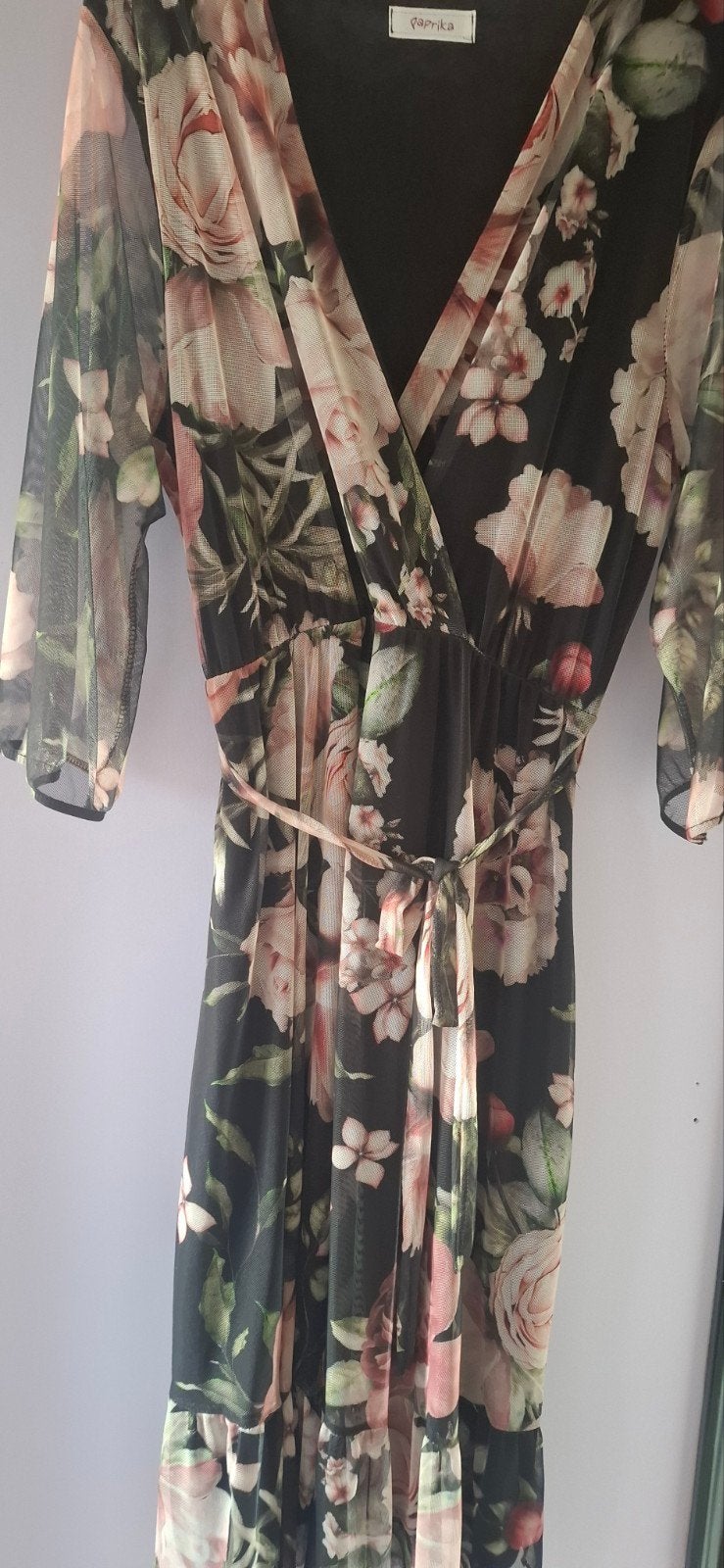 Paprika Zwarte Bloemenjurk - Maat M, Zwart, Maat 42/44 (L), Ophalen of Verzenden, Zo goed als nieuw