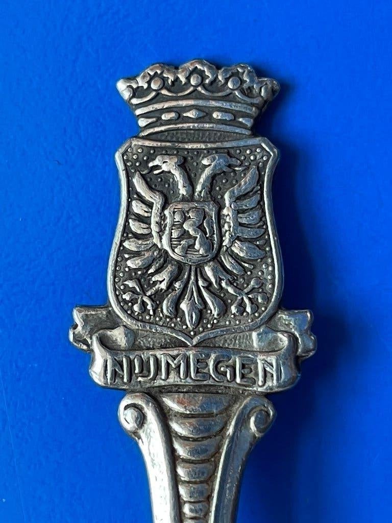oud verzilverd theelepeltje stad Nijmegen, Ophalen of Verzenden