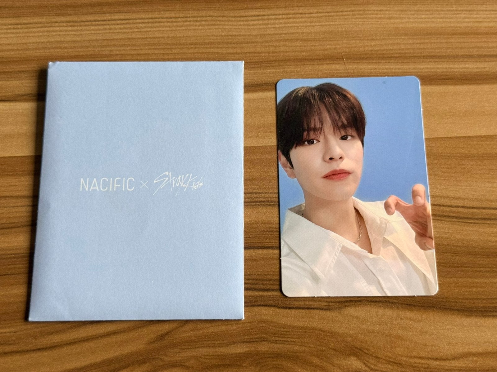 Stray Kids Seungmin photo card Nacific, Verzamelen, Ophalen of Verzenden, Zo goed als nieuw, Foto of Kaart