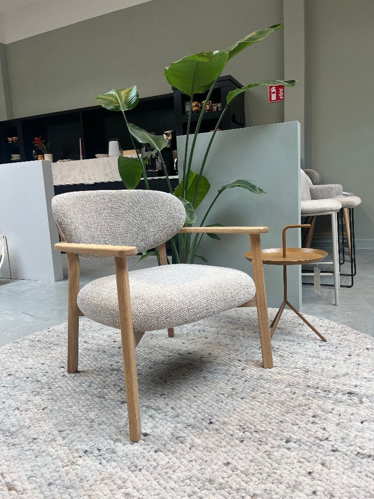 WOOOD Udar fauteuil Naturel hout, Huis en Inrichting, Fauteuils, Ophalen, Minder dan 75 cm, Zo goed als nieuw, Stof
