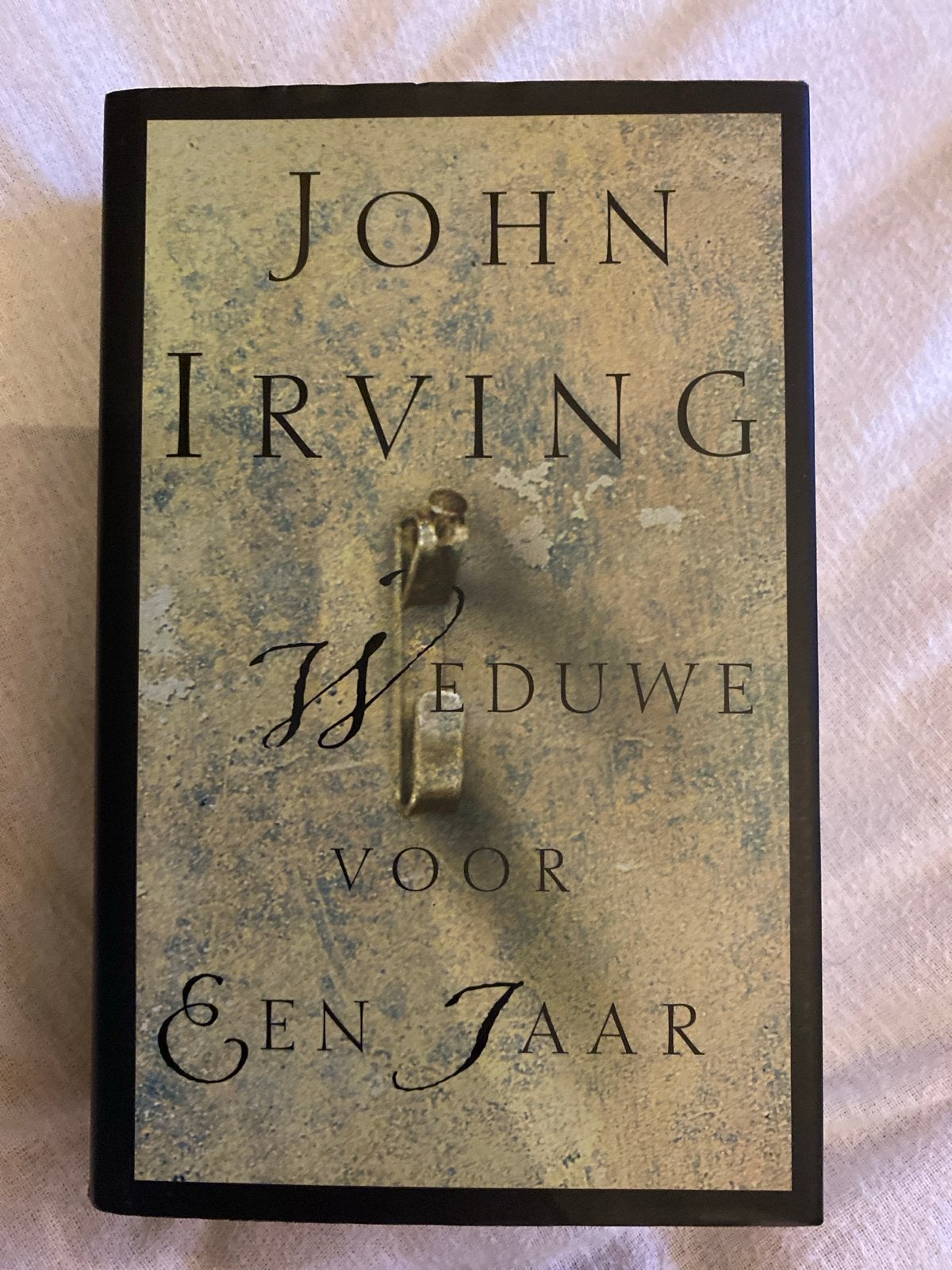 John Irving - Een weduwe voor een jaar, Ophalen of Verzenden, Zo goed als nieuw