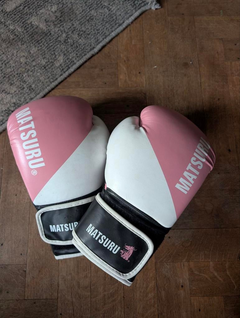 Matsuru (kick) Bokshandschoenen - Roze/Wit, Ophalen of Verzenden, Nieuw, Bokshandschoenen