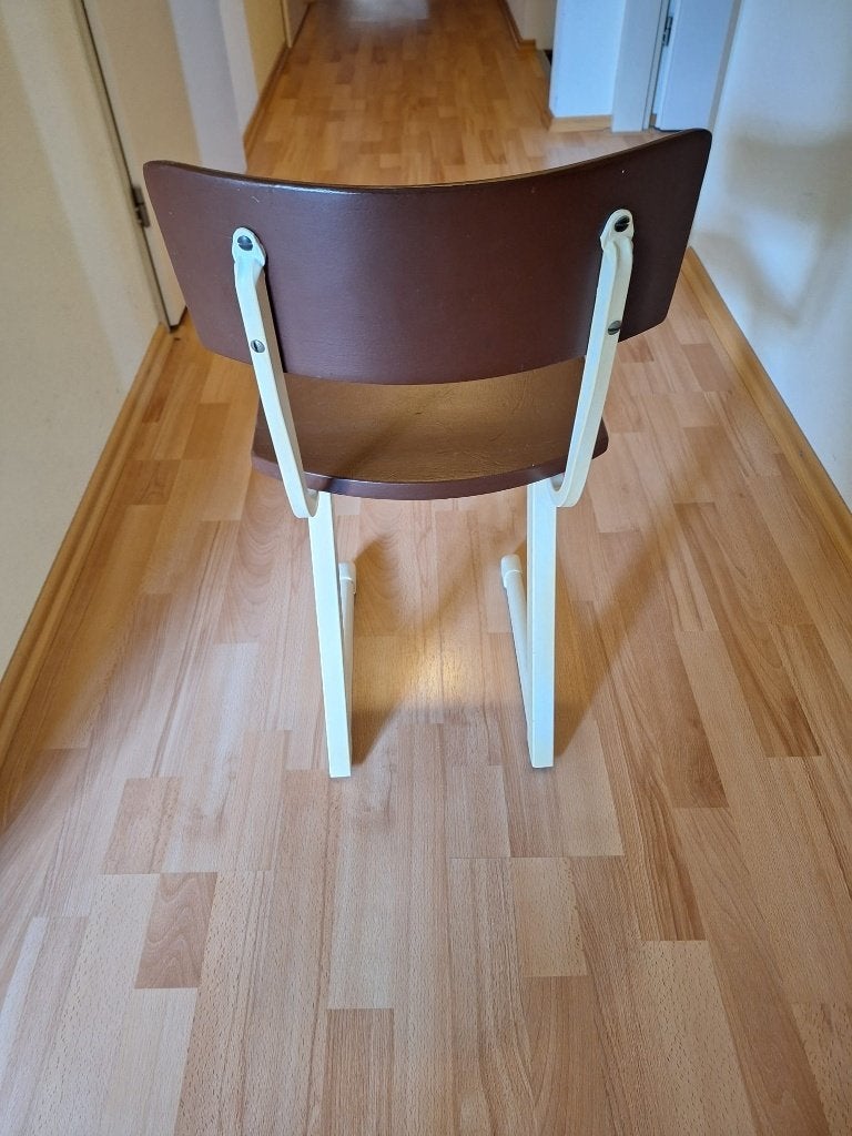 Schoolstoel, Huis en Inrichting, Stoelen, Ophalen, Gebruikt, Twee, Overige kleuren