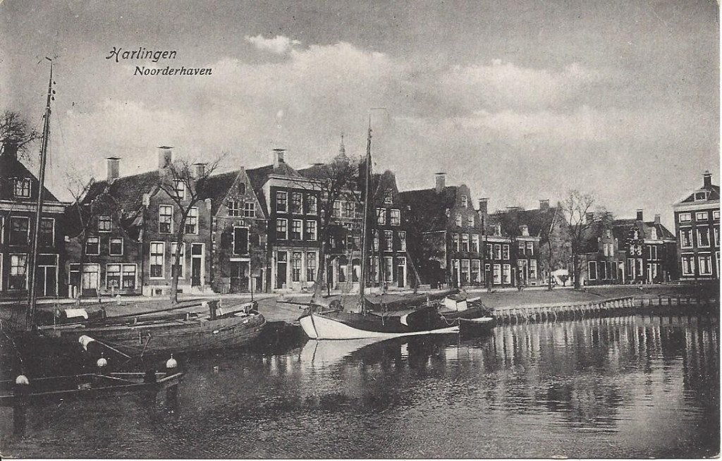 Harlingen (Frl.) Noorderhaven, Skûtsje, gelopen 1927, Ophalen of Verzenden, 1920 tot 1940, Gelopen, Friesland