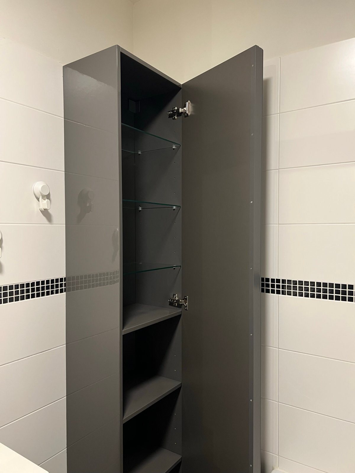 Badkamerkast Hoogglans Grijs 192x40x32 IKEA GODMORGON, Huis en Inrichting, Badkamer | Badkamermeubels, Ophalen, (Half)hoge kast