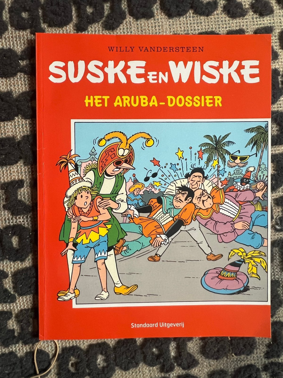 Suske en Wiske - Het Aruba-Dossier (Henkel/Makro), Eén stripboek, Ophalen of Verzenden, Zo goed als nieuw