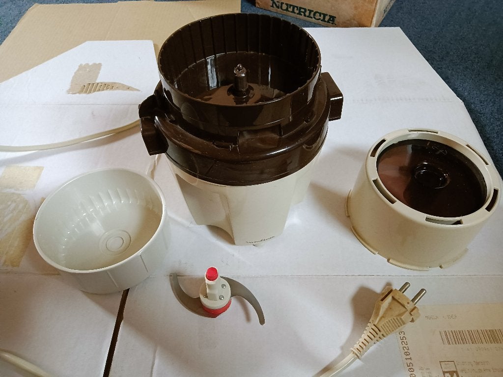 vintage Moulinex groentesnijder, Beige, Gebruikt, Kunststof, Ophalen of Verzenden