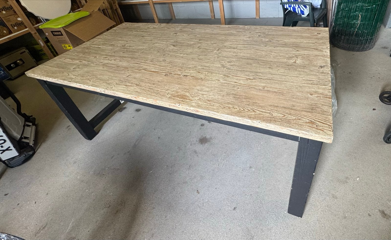 Robuuste 6-persoons eettafel - 200x100x78 cm, Huis en Inrichting, Ophalen, 100 tot 150 cm, Zo goed als nieuw, Vijf personen of meer