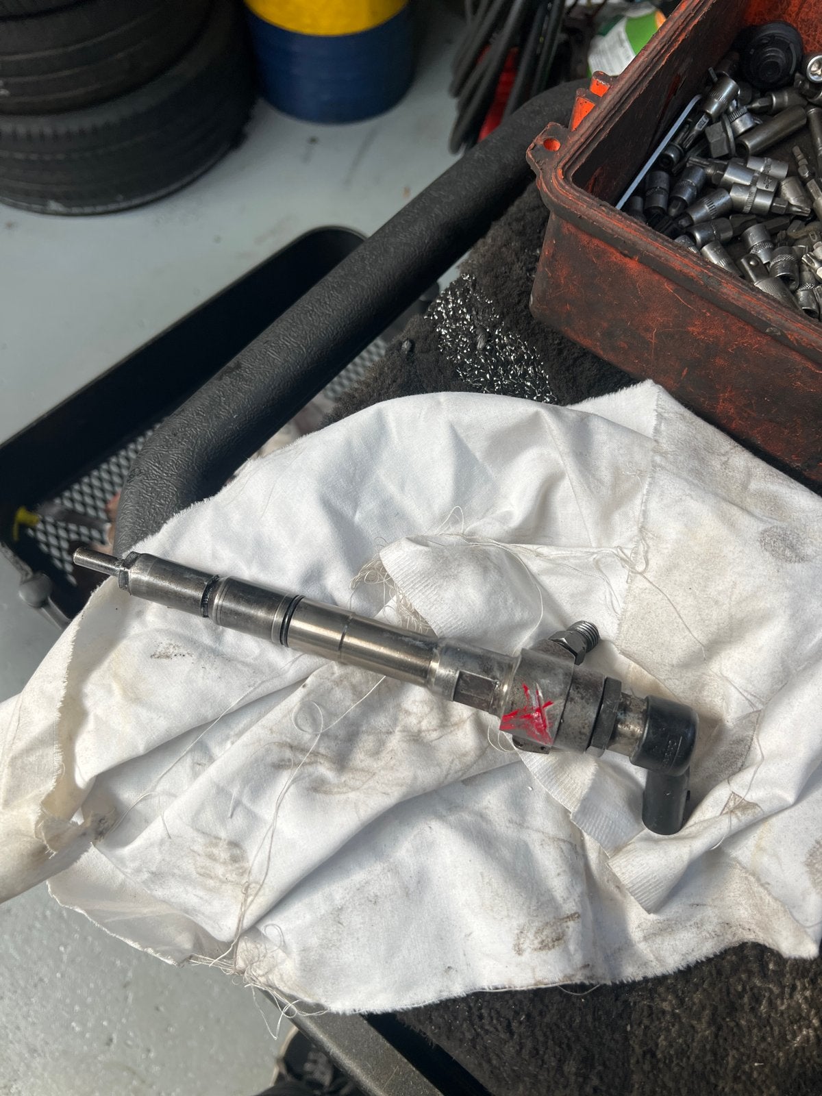 Defecte verstuiver 1.6 TDI VW - Onderdeel voor reparatie, Auto-onderdelen, Ophalen, Gebruikt, Volkswagen