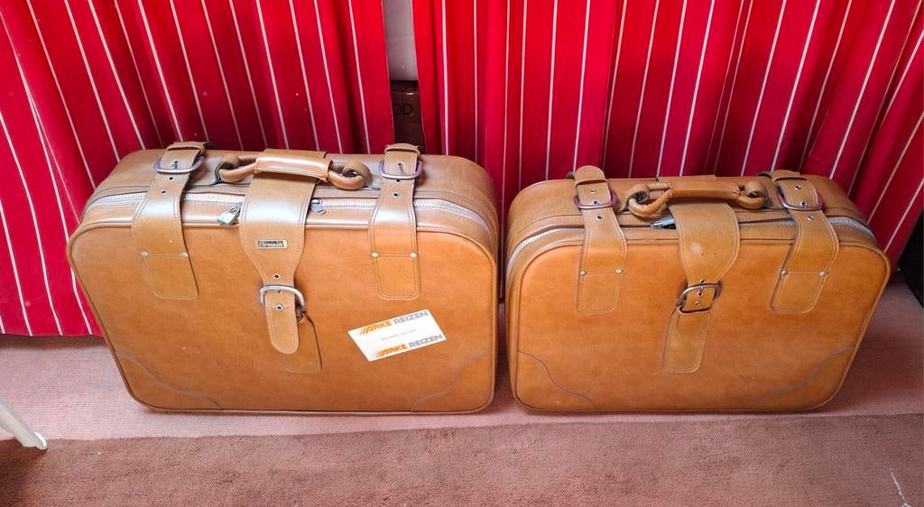 Set van 2 vintage koffers  (ook los te koop € 10), Sieraden, Tassen en Uiterlijk, Koffers, Ophalen, Gebruikt