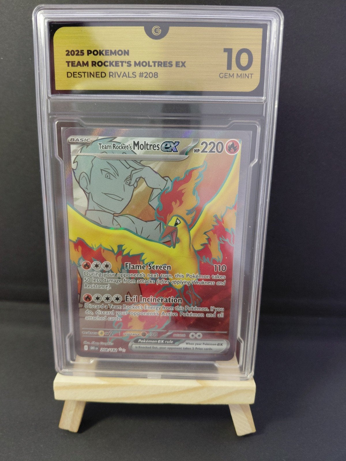 Team rocket's Moltres 208 Pokémon 2025, Ophalen of Verzenden, Nieuw, Losse kaart, Foil