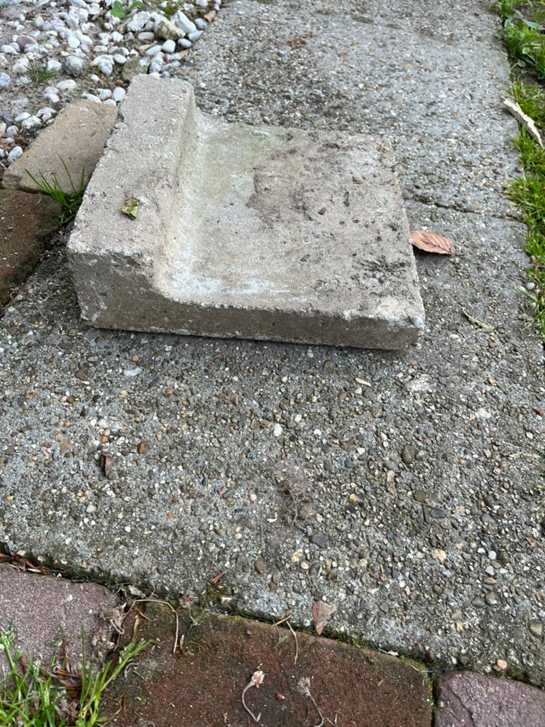 28 randtegels 30x30 9 vs 5 cm hoog, Tuin en Terras, Ophalen, Gebruikt, 5 tot 10 m², Beton