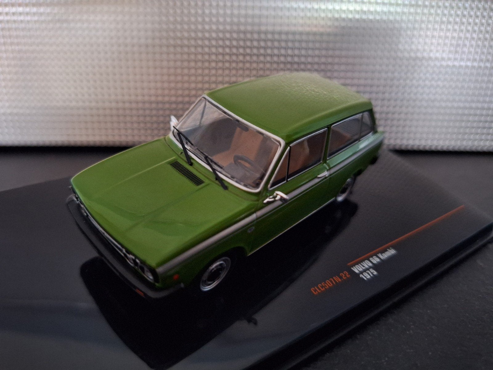 Volvo 66 Combi 1975 Schaal 1:43, Hobby en Vrije tijd, Overige merken, IXO, IXO, Nieuw