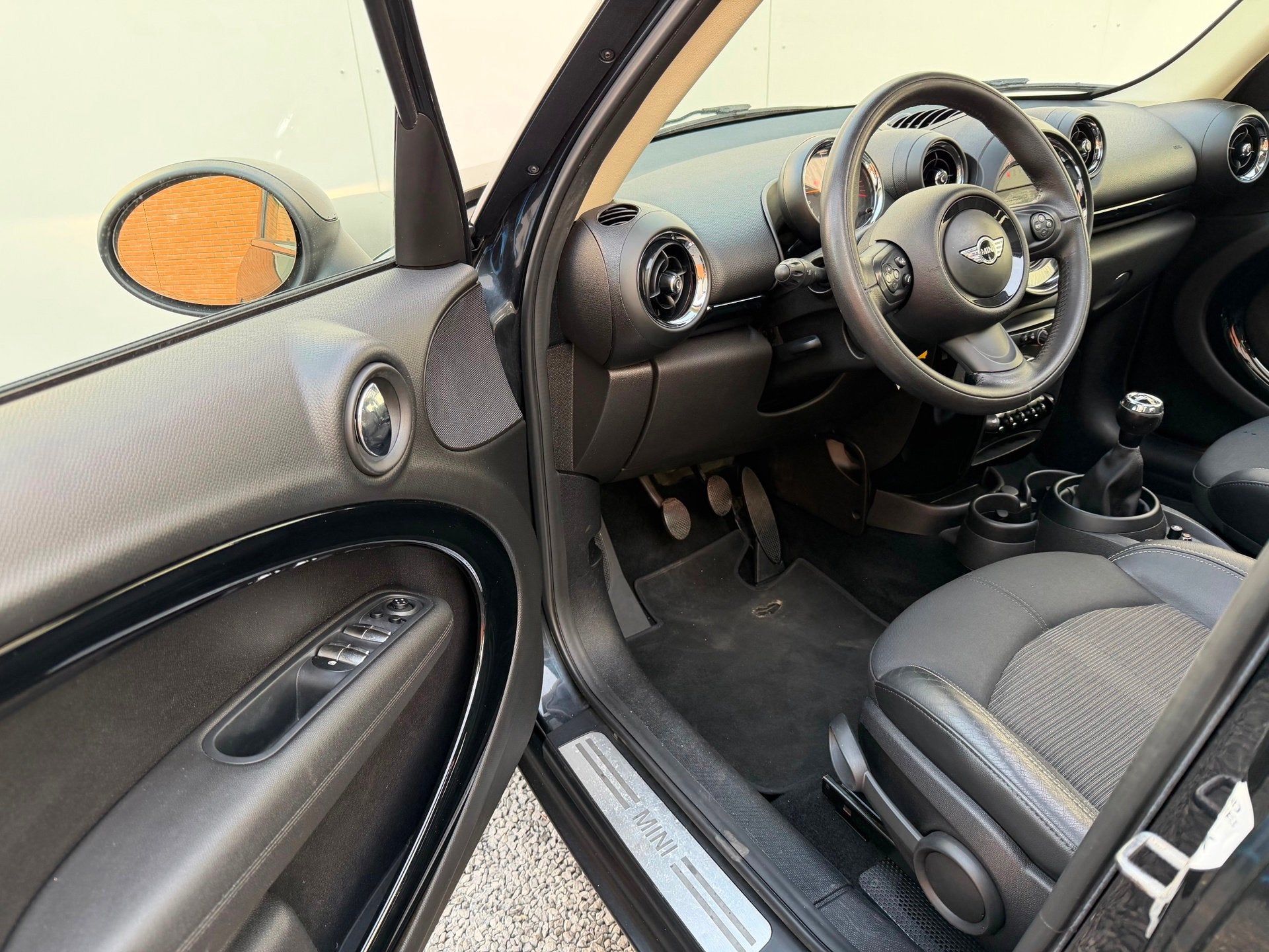 Mini Countryman 1.6 Cooper Chili | 2015 | Panorama | Nieuwe, Voorwielaandrijving, Stof, Gebruikt, Met garantie (alle)