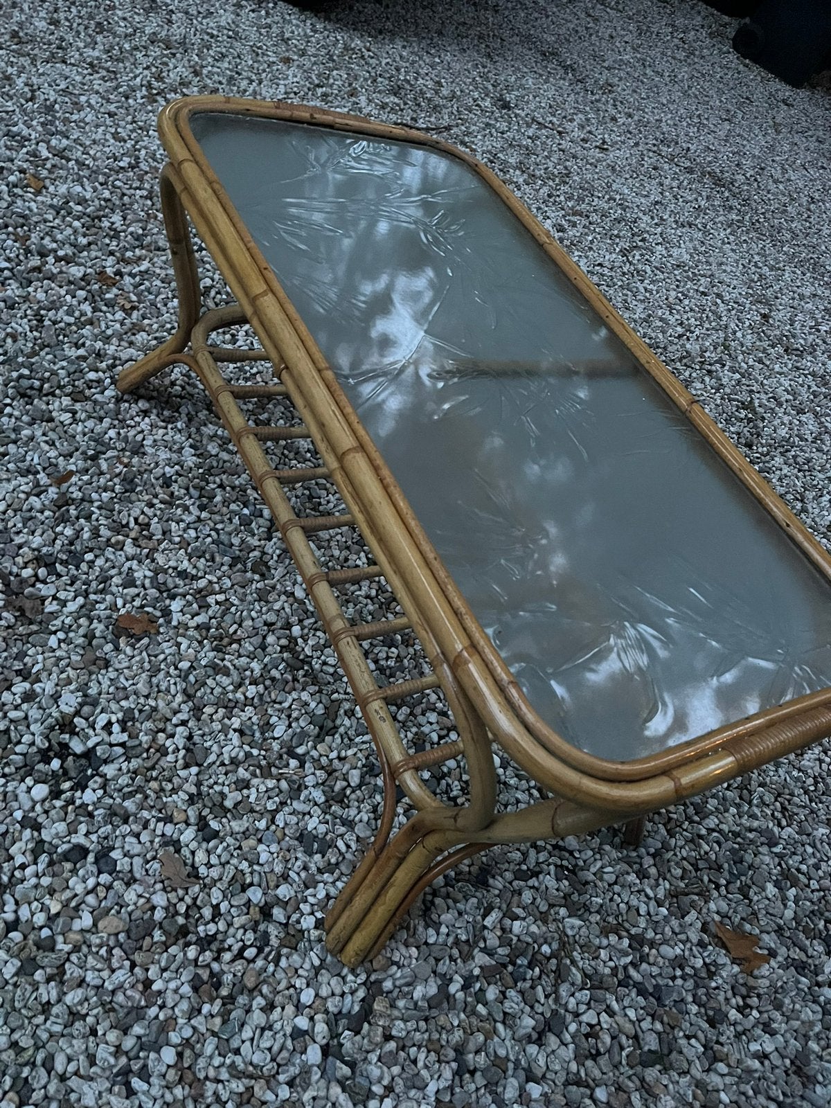 Grote rotan salon tafel 107 x55x 47 hoog.oud,palmbomen glas, Gebruikt, 100 tot 150 cm, Glas, 50 tot 100 cm