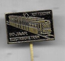 ROTTERDAM 100 JAAR ELEKTRISCHE TRAM VERVOER SPELD METAAL, Verzamelen, Speldjes, Pins en Buttons, Ophalen of Verzenden, Gebruikt