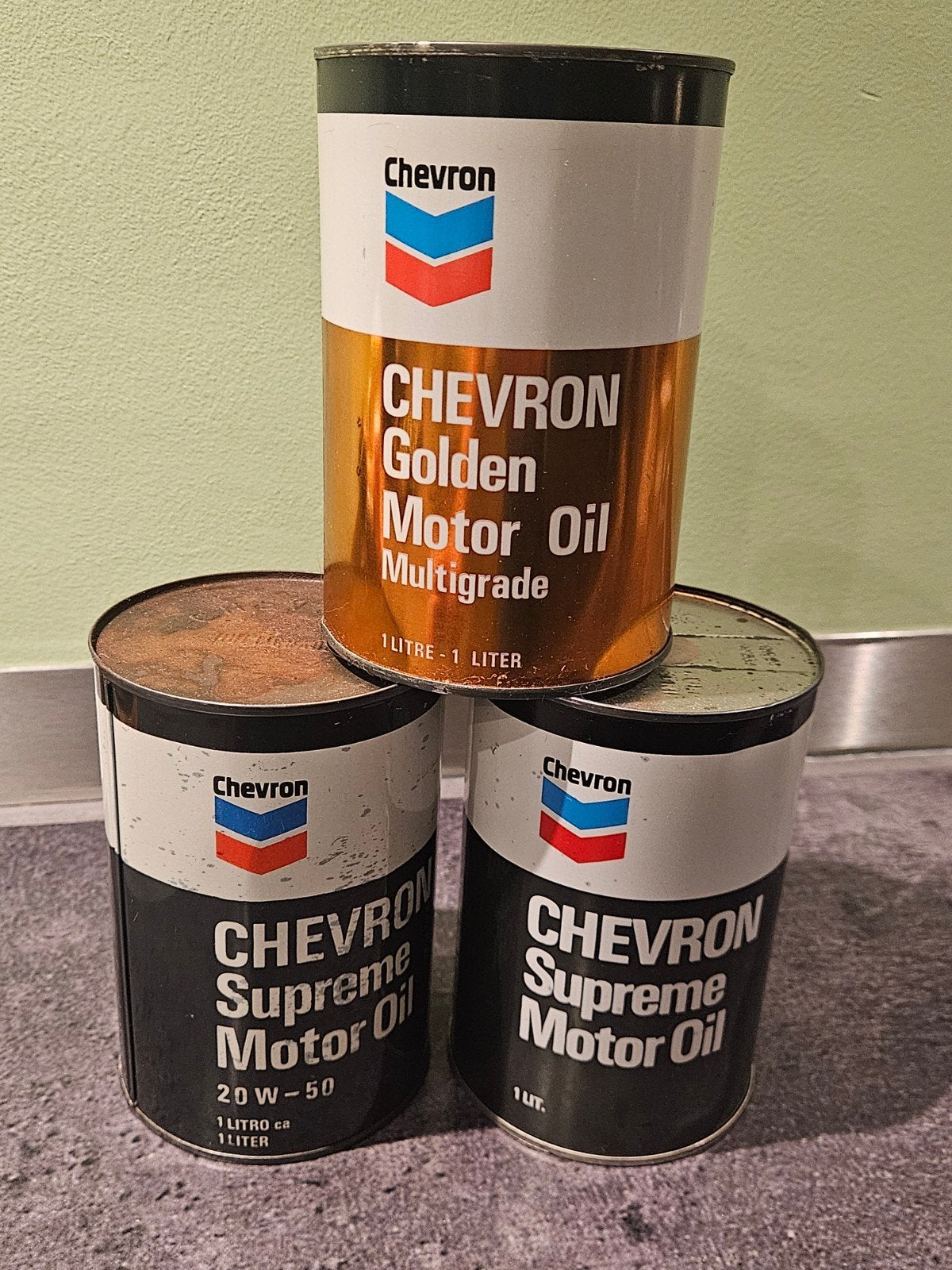 Chevron olieblik set van 3 stuks Decoratie Oldtimer, Ophalen of Verzenden, Gebruikt, Overige