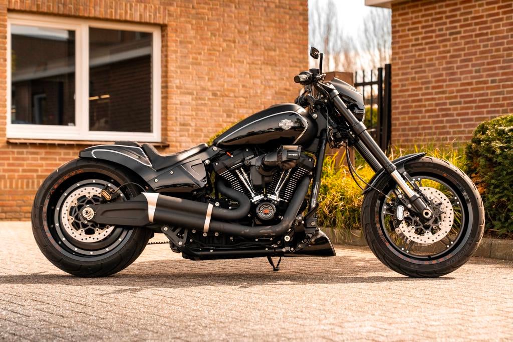 Harley Davidson FXDR Thunderbike dealer o.h., 2 cilinders, Chopper, Gebruikt, LED Verlichting