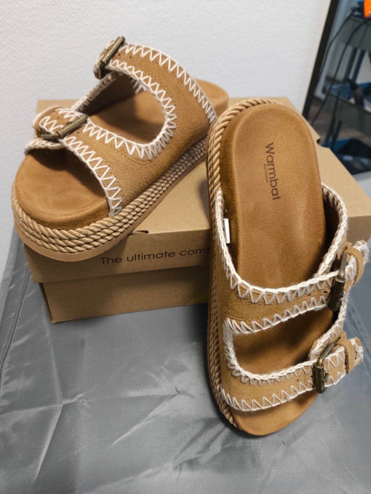Warmbat Bennister Mt 38.sandaal, Ophalen of Verzenden, Zo goed als nieuw, Beige, Sandalen of Muiltjes