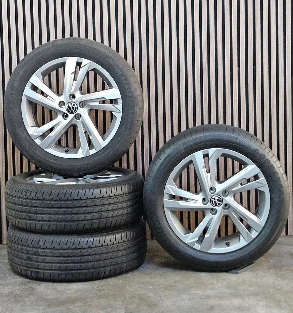 Nette 17" Orig Volkswagen Taigo T-Cross Velgen+GOEDE Banden, Gebruikt, -, -, Banden en Velgen