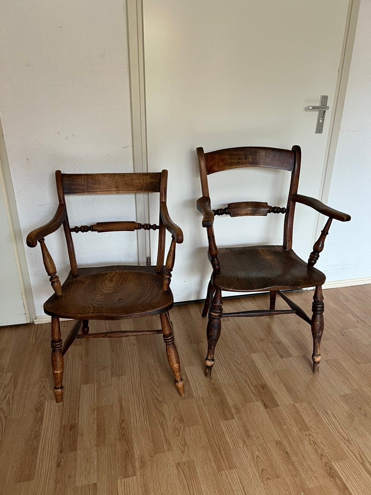 Te Koop : Antieke Heren en Dames Stoel Hout Eiken, Ophalen