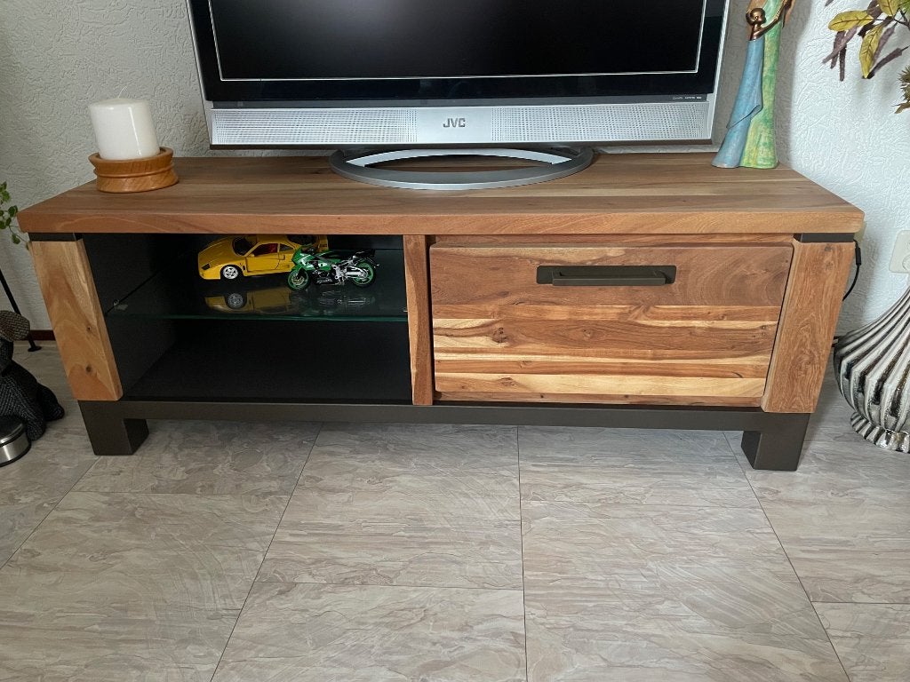 Mooi stoer TV-meubel, Huis en Inrichting, Ophalen, 100 tot 150 cm, Teakhout, Zo goed als nieuw