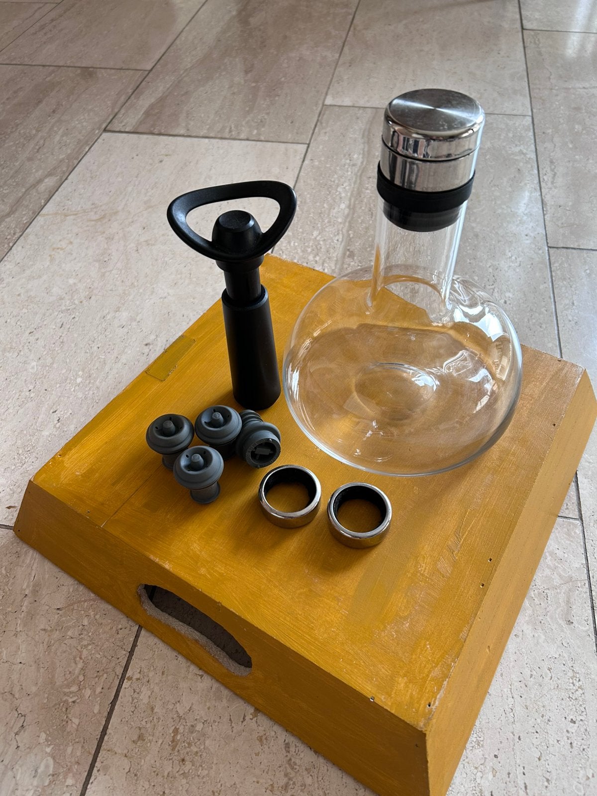 Menu wine breather, deens design, Ophalen, Zo goed als nieuw