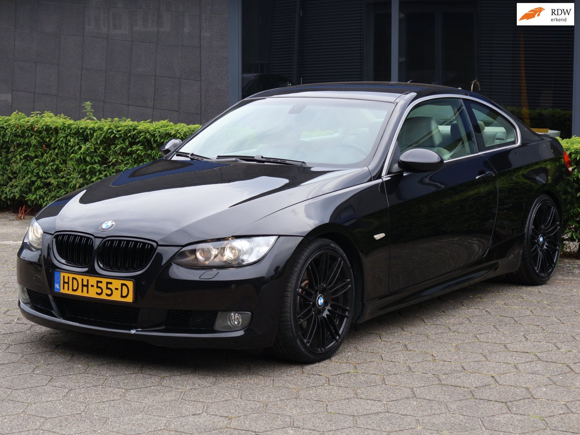 BMW 3-serie Coupé 335i|Export/Handel, Auto's, BMW, Automaat, Achterwielaandrijving, Gebruikt, Beige