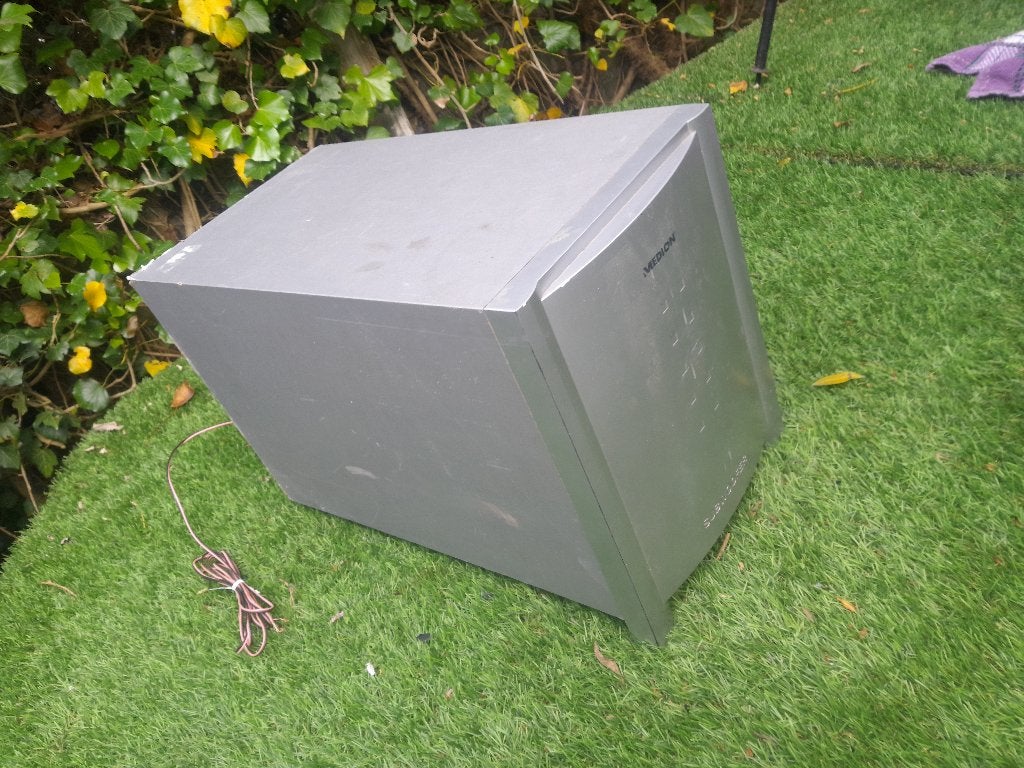 medion subwoofer, Ophalen of Verzenden, Gebruikt, Subwoofer, Overige merken