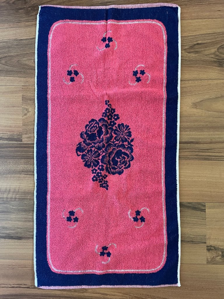 Retro vintage Nicolientje handdoek / badhanddoek - Bloemen, Huis en Inrichting, Meerkleurig, Overige merken, Handdoek, Nieuw
