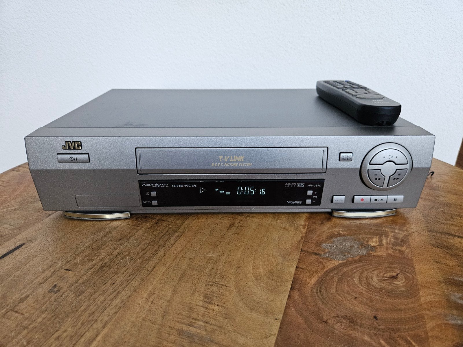 JVC VHS videorecorder met afstandsbediening, Ophalen of Verzenden, Gebruikt
