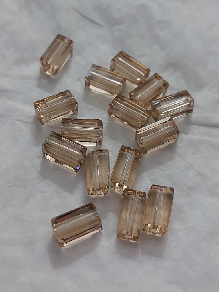 Set mooie bruine kristal buis glaskralen, Hobby en Vrije tijd, Kralen en Sieraden maken, Ophalen of Verzenden, Nieuw, Tussenstuk of Tussenkraal