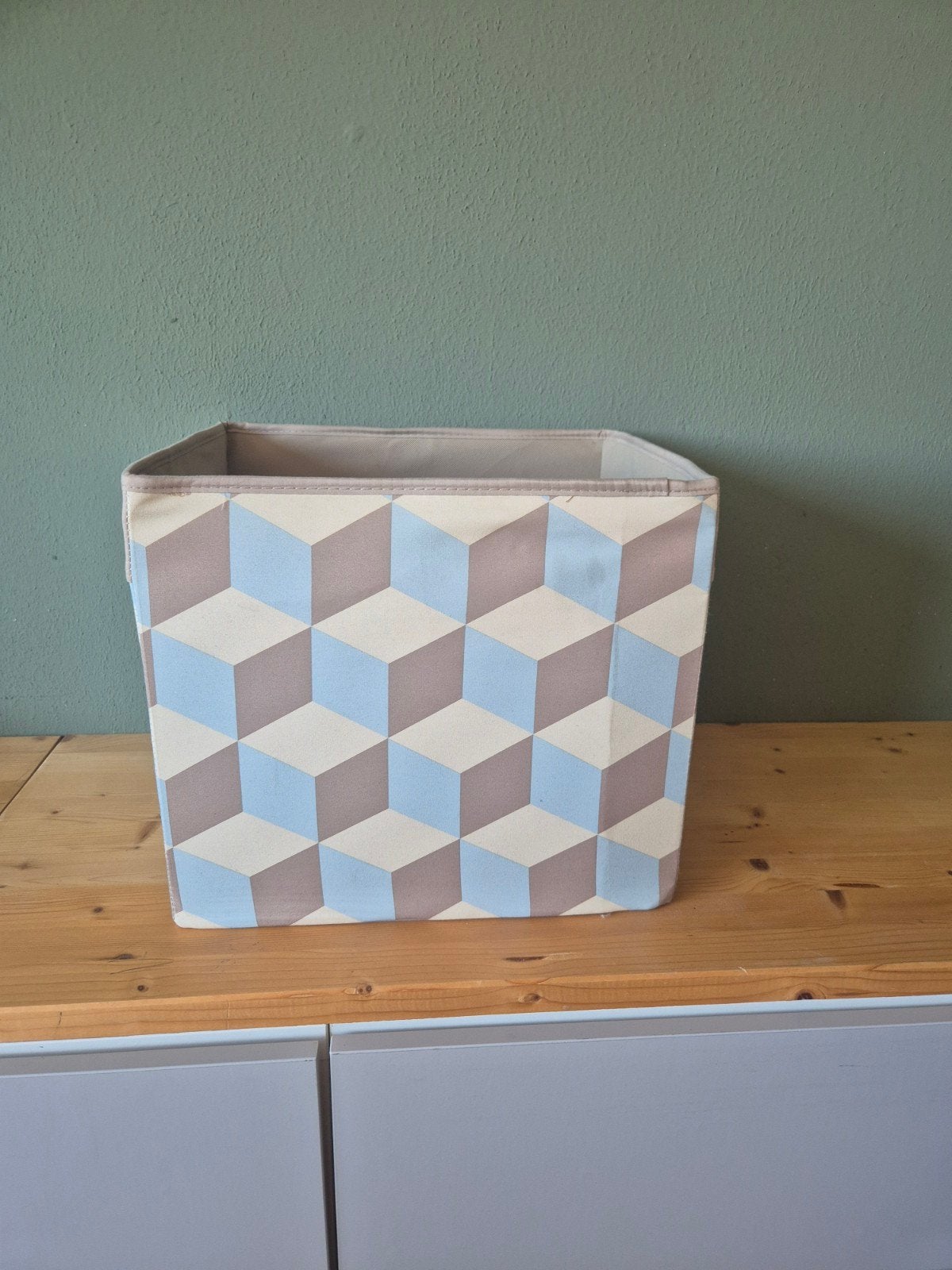 IKEA DRÖNA Opbergdoos - Kubuspatroon, Gebruikt, Meerkleurig, Ophalen of Verzenden, Modern