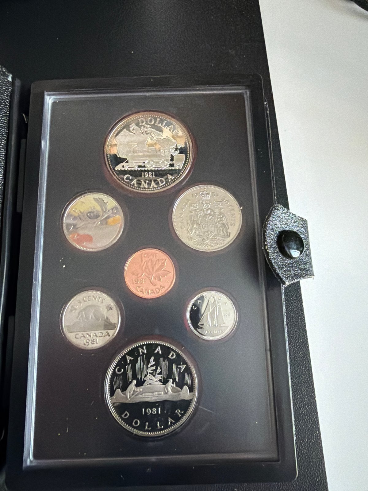 Canadese Muntset 1981 - Zilveren Dollar Inbegrepen, Ophalen of Verzenden, Noord-Amerika, Setje, Zilver